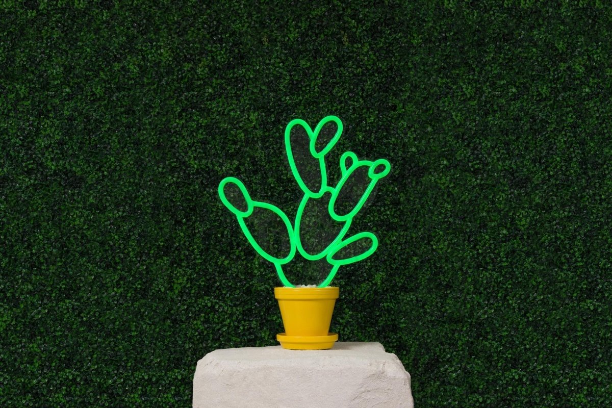 Pear Cactus | Neon Light Decor - GLO Studio - LED NEON