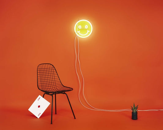 Smile | Neon Light Decor - GLO Studio - GLASS NEON