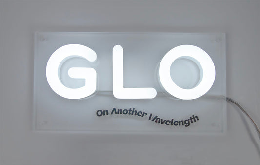 GLO LED with uv background