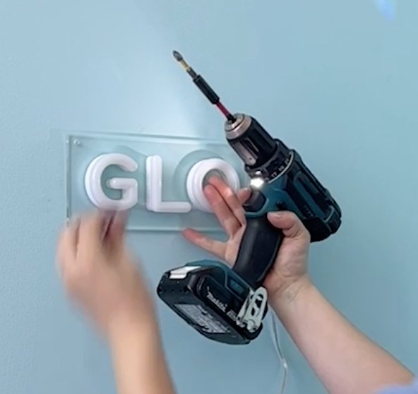 Weekend Installation - GLO Studio -