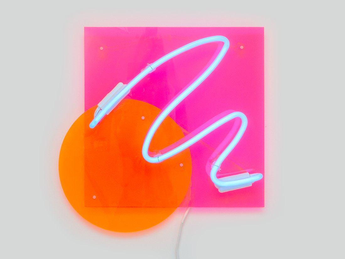 The Squiggle | Neon Light Decor - GLO Studio - GLASS NEON
